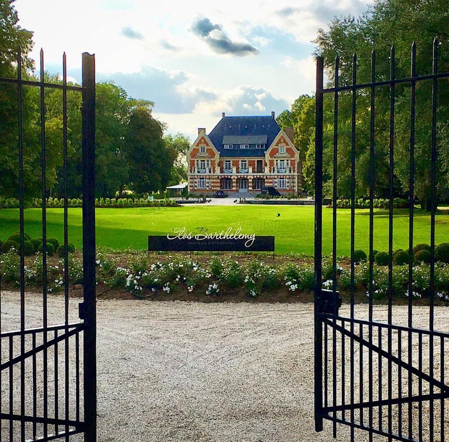 Clos Barthelemy-Chateau D'Eterpigny Bed & Breakfast Eterpigny  Exterior photo